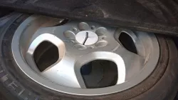 BMW e36 Spare Wheel Retainer