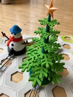 Christmas tree for Gravitrax