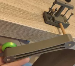 Feeder guider woodworking eccentric swage / Guide de poussée, presse, pour scie / toupie / défonceuse
