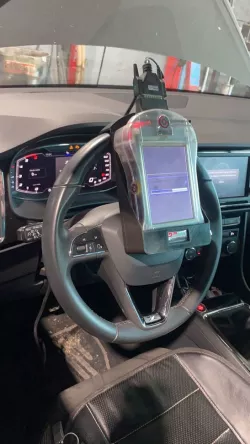 Genius Touch & Map holder