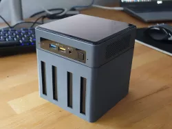 intel NUC NAS-Style HDD extension