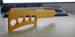 Knife cohere brass knuckles