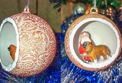 Patterned bauble