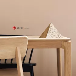 PYRAMID STYLIZED BOX