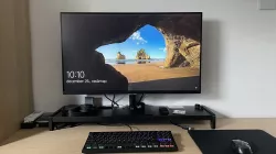Simple monitor riser IKEA Bergshult