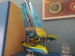 Stand lego catamaran (42105)
