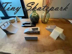 Tiny Skatepark fingerboarding