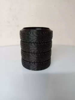 tire stack canholder 33 cl