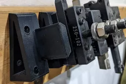 AXA Tool Holder