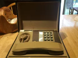 Deco-tel chest phone number-plate cover