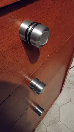 Drawer knobs