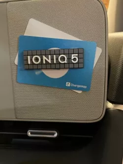 IONIQ 5 dashboard / fridge magnet