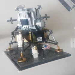 Lego Lunar Lander Wall Mount