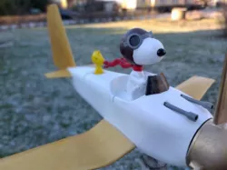 Snoopy wind vane