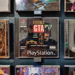 PS1 // COLLECTORS // WALL 