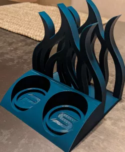 Salt/Pepper Grinder + Napkin Holder Centerpiece