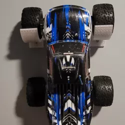 Traxxas Stampede R/C Truck Wall Mount 120 mm tires