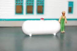 500 gallon propane tank (HO scale 1:87)