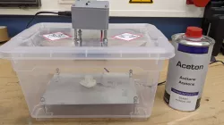 Acetone box