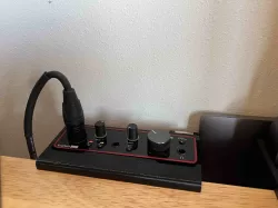 Focusrite Scarlett Solo 3rd Gen Desk Mount