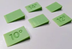 Knife sharpening angle guide