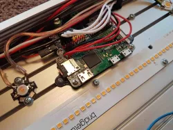 Mount for Raspberry Pi Zero and PCA9685 (arduino) to fit MakersLED Slim Heatsink