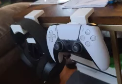 PS5 DualSense Controller Desk Clamp