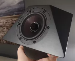 Pyramid (Ceiling speaker)
