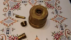 safe with 360° angular lock 