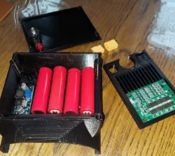 Xiegu G90 Battery box w/Speaker reflector