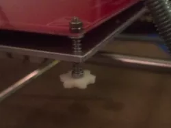 Improved Prusa heated platform leveling thing