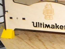 Sloped Ultimaker Feet