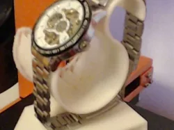Watch Stand S-shape
