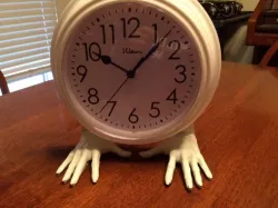 Clock Hand Stand