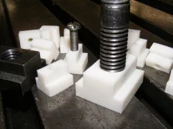 Customizable t-nuts