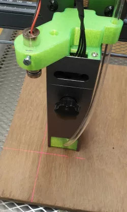 Atomstack X7 Pro Laser Cross aligning