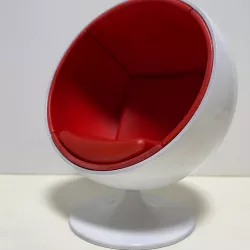 Ball Chair for figure 1/10 Scale