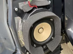 Car speaker