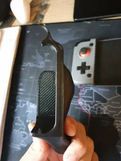 Gamesir X2 attachment to comfort bigger hands