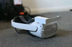 Oculus Quest V2 battery holder