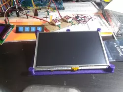 RA8875 w 5" TFT Touchscreen Holder