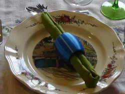 Stylish napkin rings