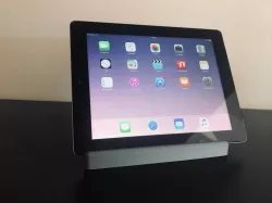 Tablet Stand ( iPad )