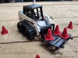1/28 rc Bobcat T550