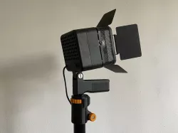 Camera Light / PA tripod - Adapter 35 mm / 1/4" 
