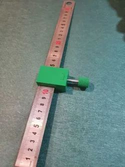 depth stop for steel ruler