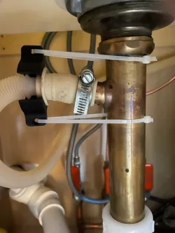 Dishwasher Drain Clamp