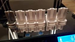 Fichier STL Roulette de placard coulissante 🪧・Objet imprimable en 3D à  télécharger・Cults