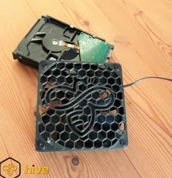 Hive fan grill (120 mm)