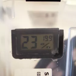 Humidity/Temperature Meter Mount for Dry Boxes